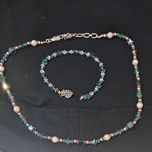 Elegant Blue and Silver Beaded Necklace and Bracelet Set